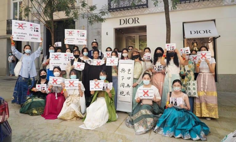 Dior in China under a E-reputation attack